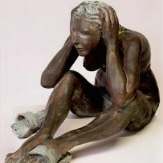 Di fronte al mare – bronzo, 2002